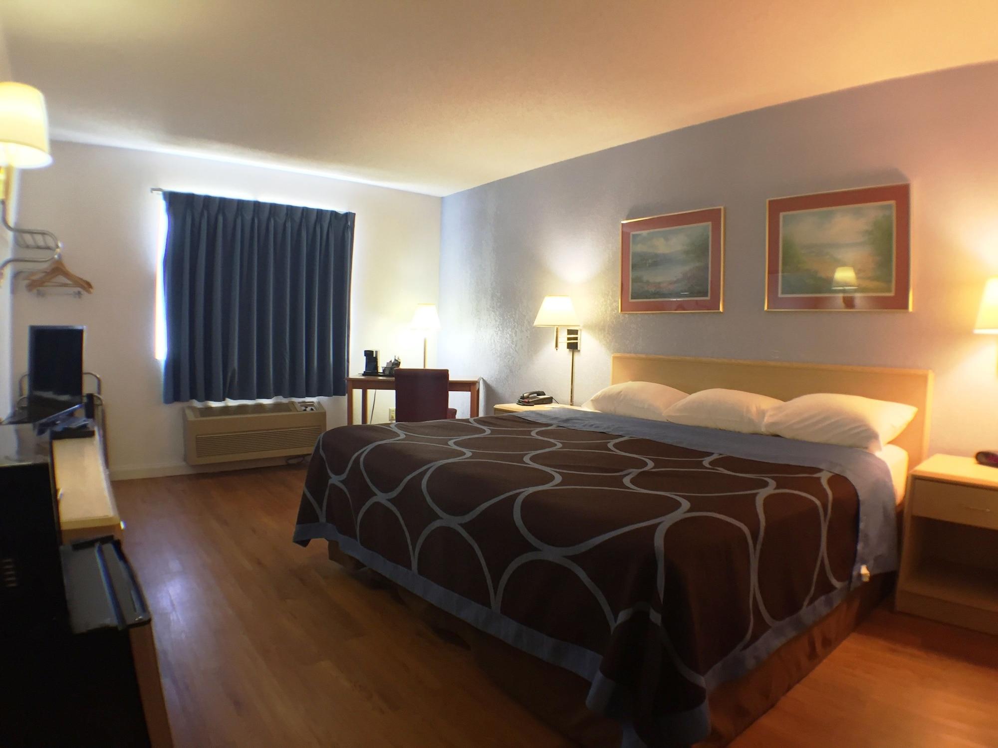 Super 8 By Wyndham Webster/Rochester מראה חיצוני תמונה
