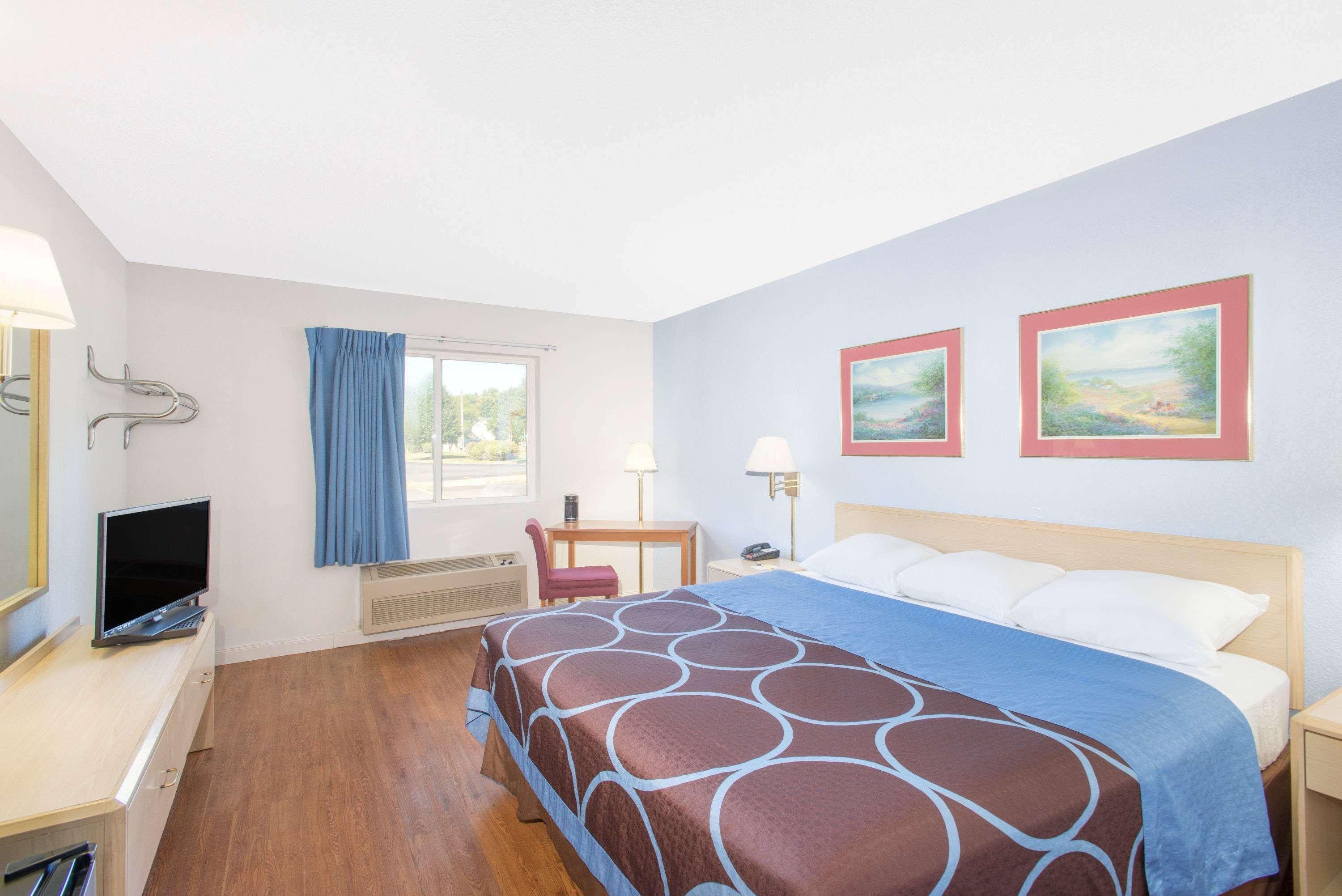Super 8 By Wyndham Webster/Rochester מראה חיצוני תמונה