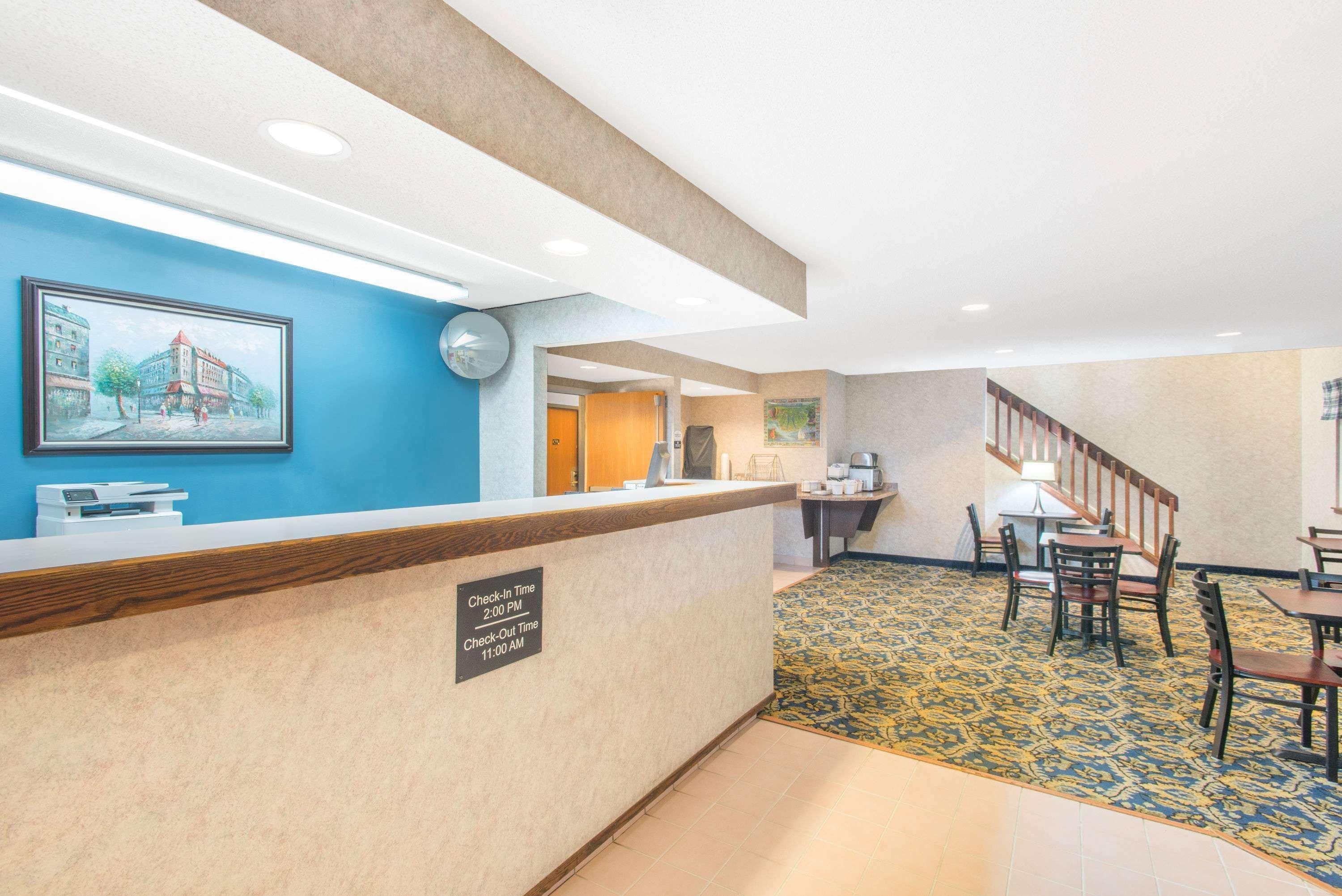 Super 8 By Wyndham Webster/Rochester מראה חיצוני תמונה